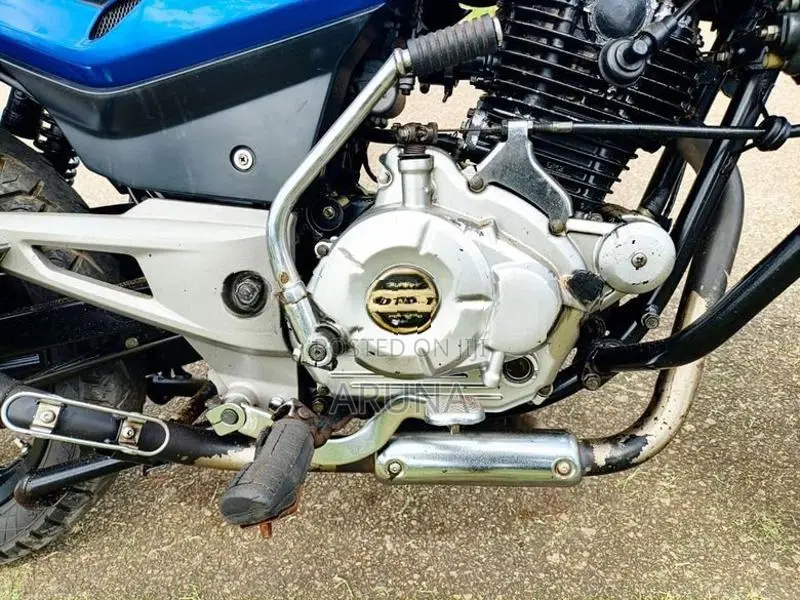 Bajaj Pulsar 150 2015