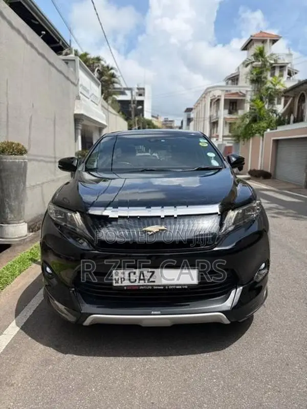 Toyota Harrier Elegance 2016