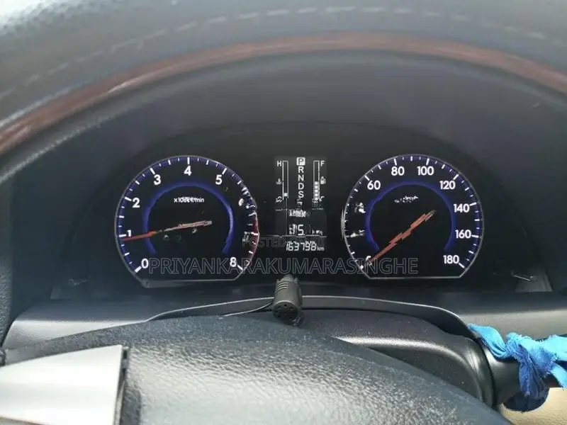 Toyota Premio 2013