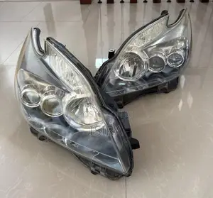Prius zvw30 3scoop Headlights