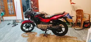 Bajaj Pulsar 150 2015
