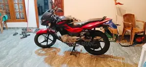 Bajaj Pulsar 150 2015