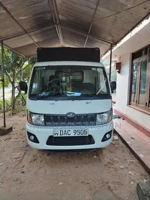 Mahindra Supro 2016