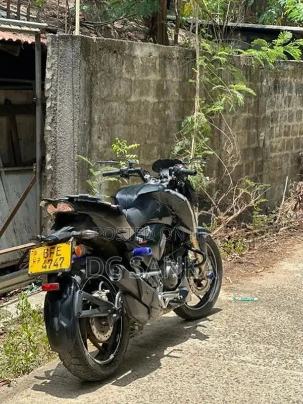 TVS Apache RTR 200 2017
