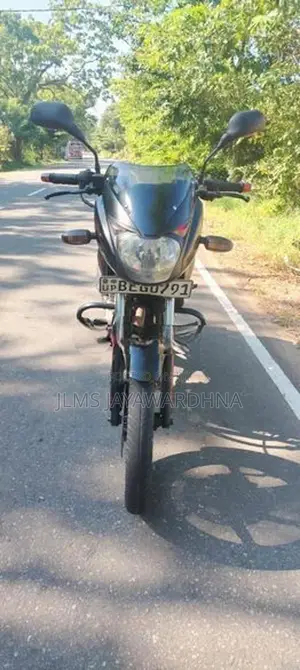 Bajaj Pulsar 150 2017