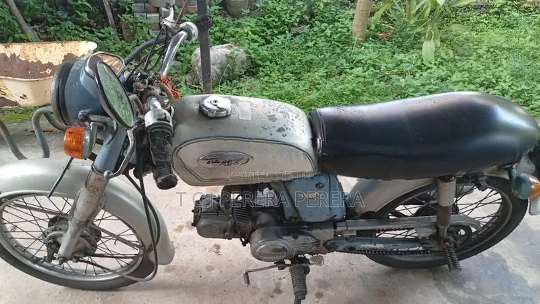 Honda Benly 2003