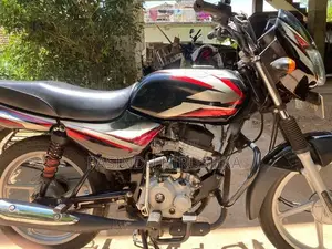 Bajaj CT100 2023