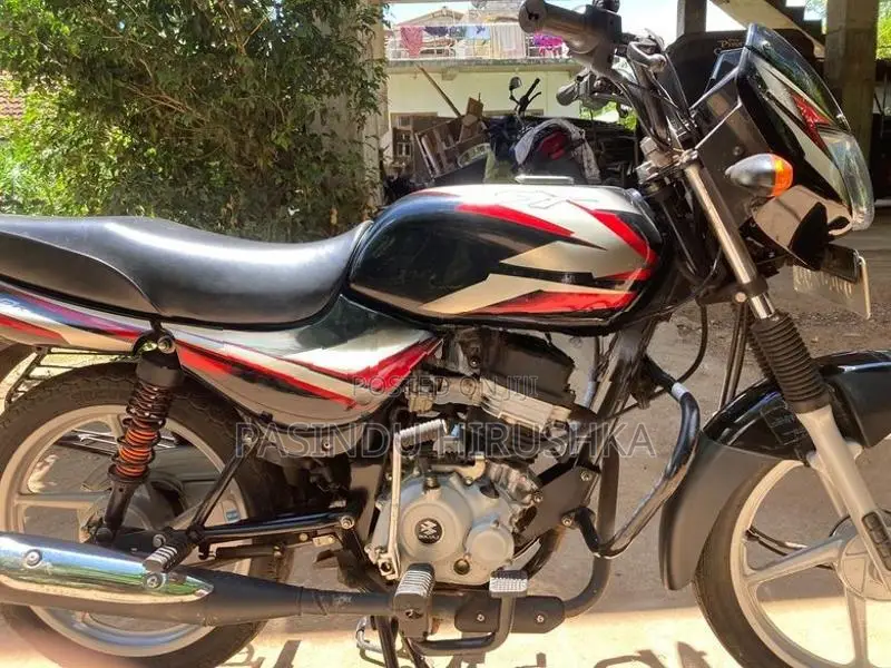 Bajaj CT100 2023
