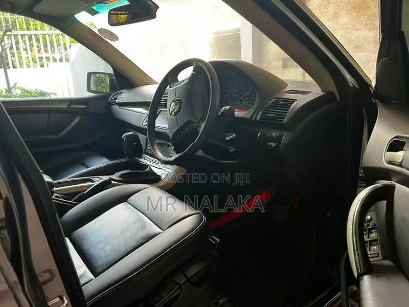 BMW X5 BRAND NEW 2002