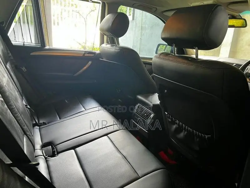 BMW X5 BRAND NEW 2002