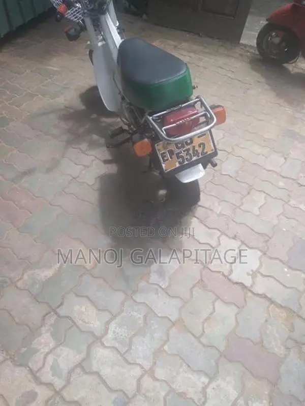 Honda Chaly 2000