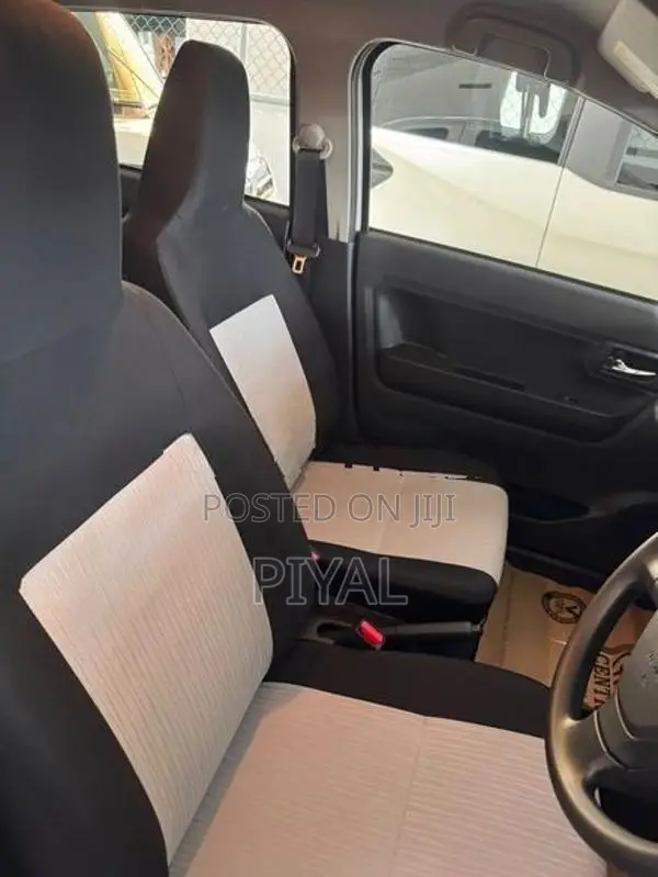 Daihatsu Mira X limited 2025