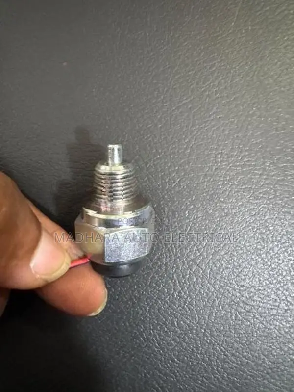Mitsubishi Montero 4 Wheel Switch