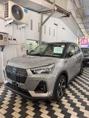 Daihatsu Rocky Premium G 2025