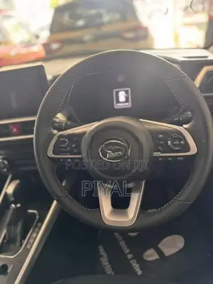 Daihatsu Rocky Premium G 2025