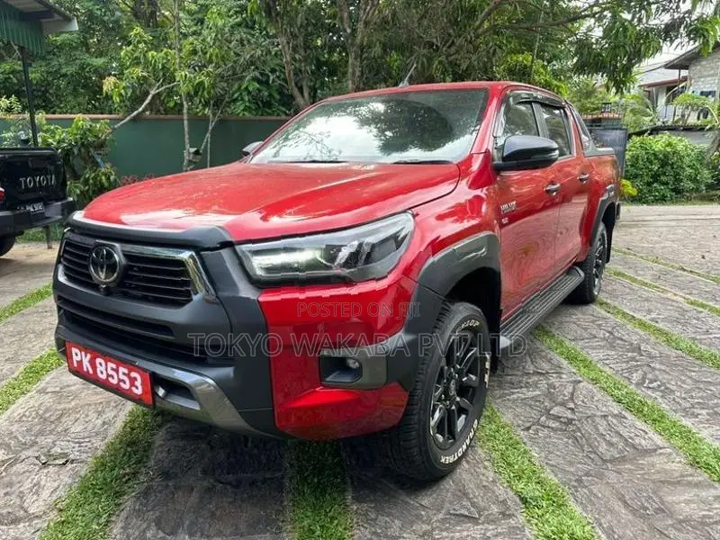 Toyota Hilux ROCCO 2025