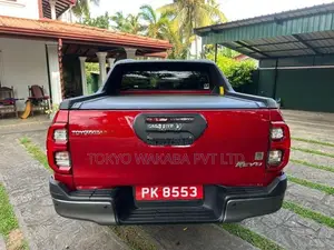 Toyota Hilux ROCCO 2025