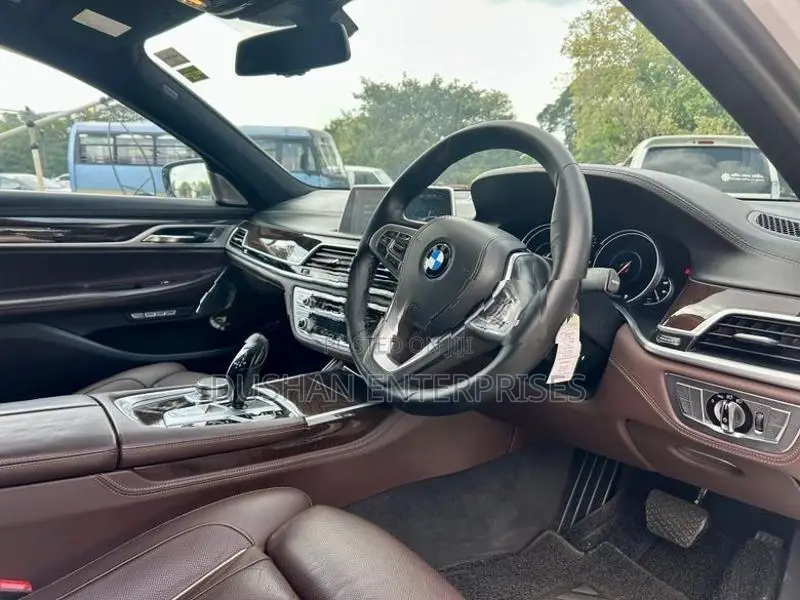 BMW 740Le M Sport Plus Package 2017