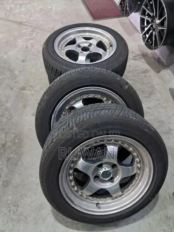 4 Alloy Wheel With New Tyres