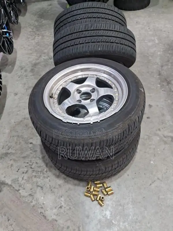 4 Alloy Wheel With New Tyres