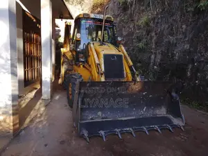 JCB 12 1998 Heavy-Duty (Used)