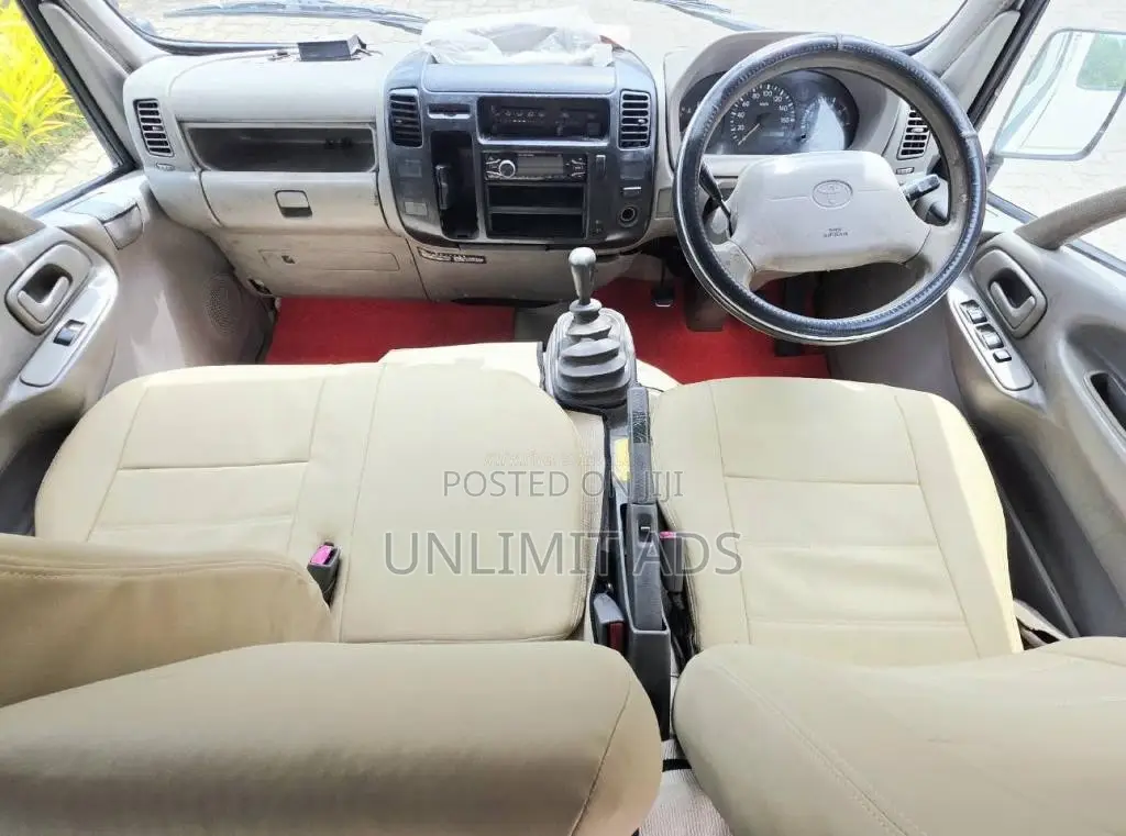Toyota TOYOACE 2007 Crew Cab (Used)