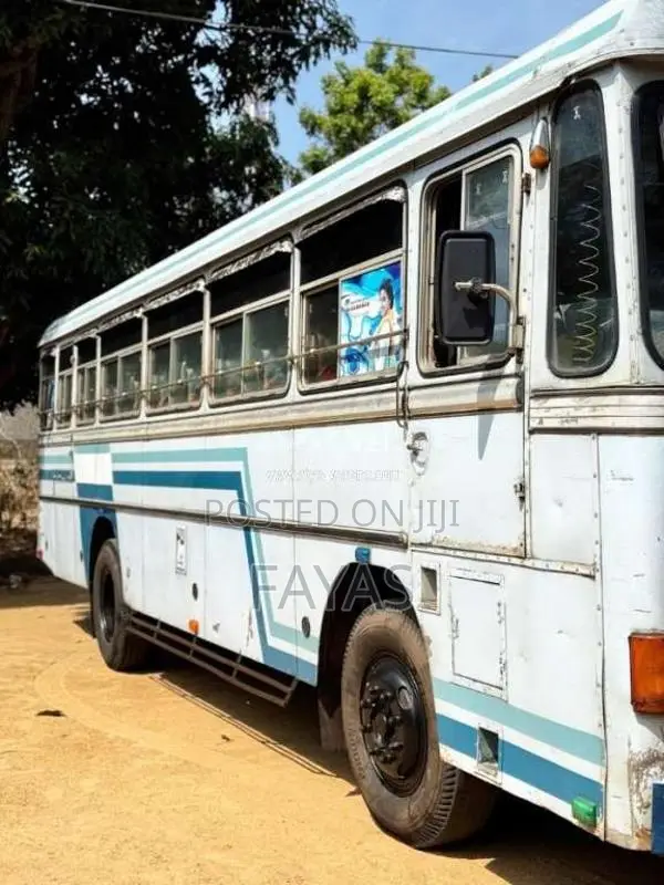 Ashok-Leyland Turbo 2011 Bus (Used)