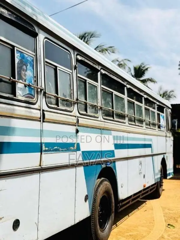 Ashok-Leyland Turbo 2011 Bus (Used)