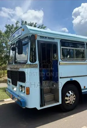Ashok-Leyland Viking 2014 Bus (Used)