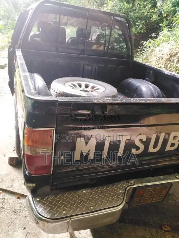 Mitsubishi L200 1992 Pickup (Used)