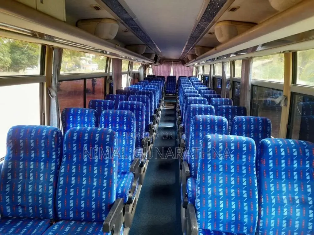 Mitsubishi Fuso 2010 Bus (Used)