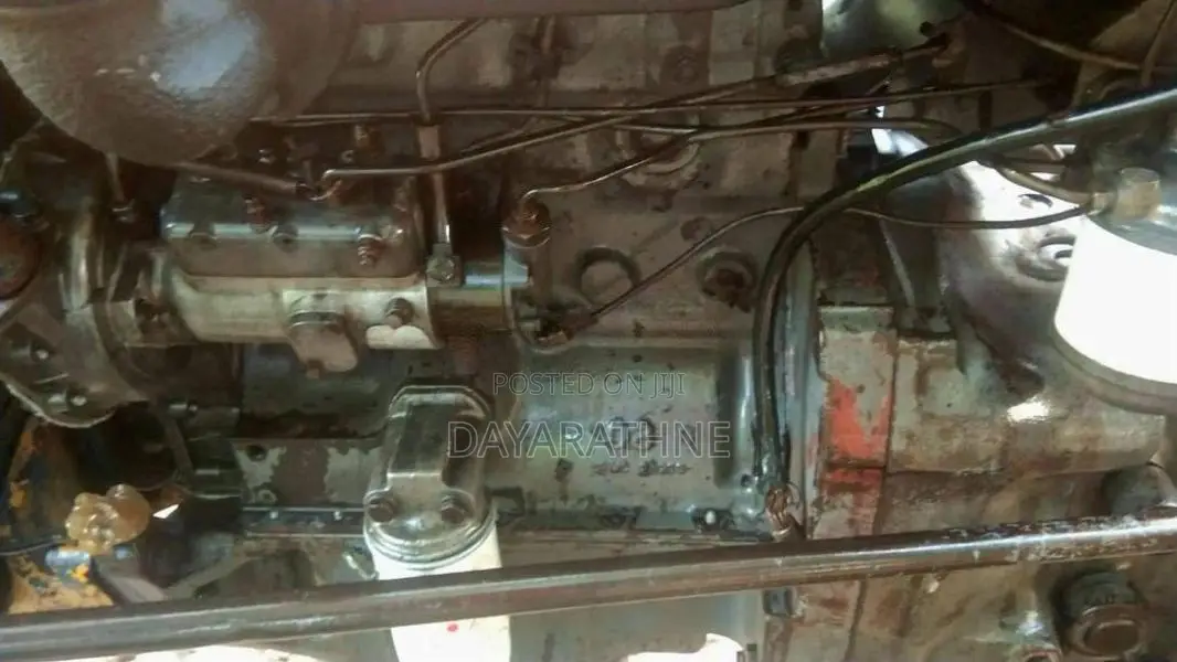 Massey-Ferguson 135DL 1988 Tractor (Used)