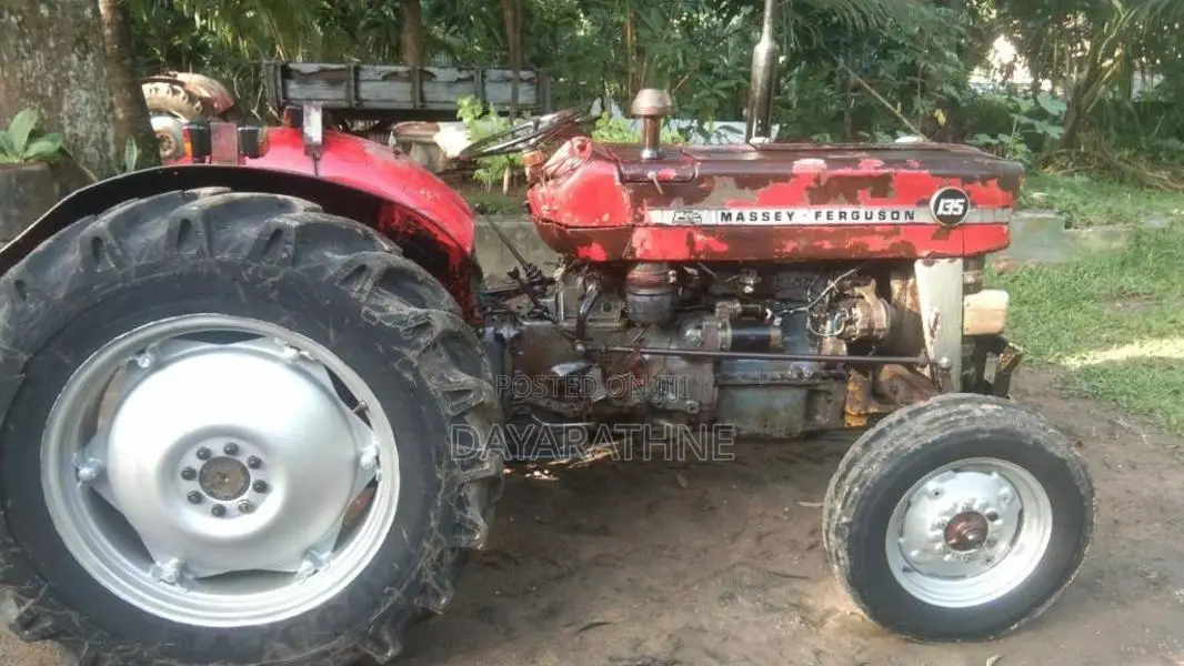 Massey-Ferguson 135DL 1988 Tractor (Used)