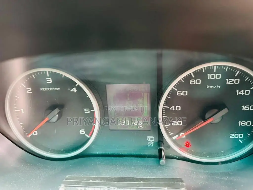 Mitsubishi L200 2018 Pickup (Used)