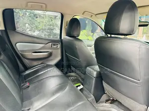 Mitsubishi L200 2018 Pickup (Used)