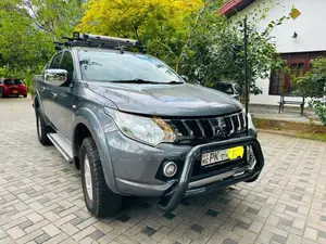 Mitsubishi L200 2018 Pickup (Used)