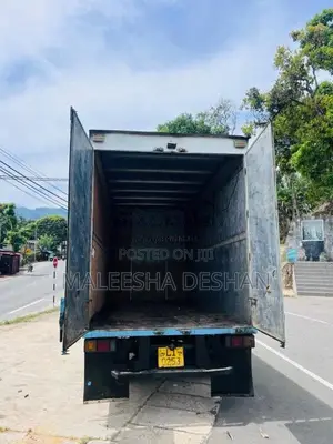 Mitsubishi Canter 2007 Lorry (Used)