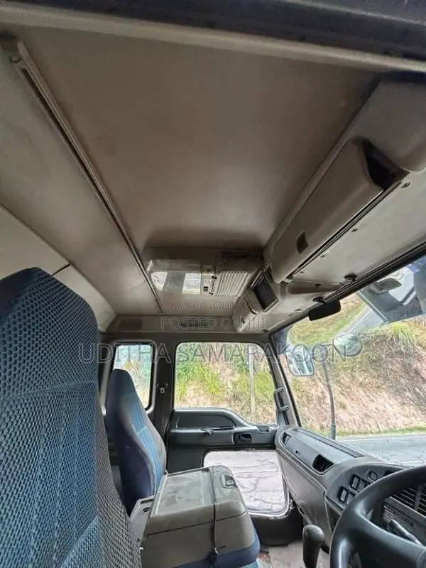 Isuzu Juston ForWard 2001 Lorry (Used)