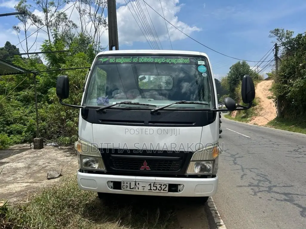 Mitsubishi Canter 2004 Lorry (Used)