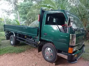 Mitsubishi Canter Hycher 1999 Lorry (Used)