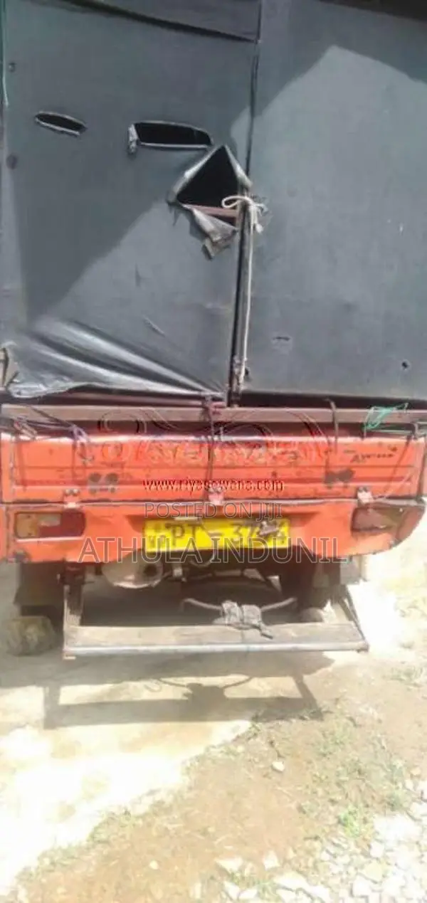 Mahindra Maxximo 2012 Lorry (Used)