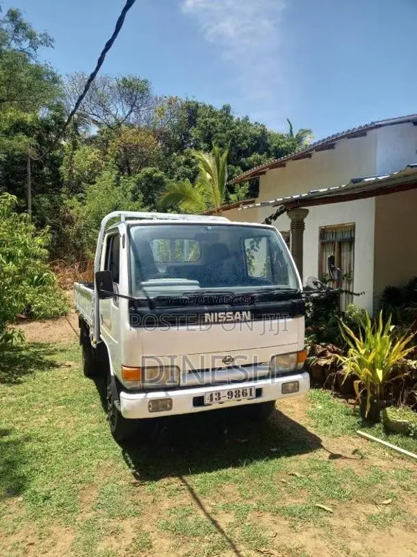 Nissan Atlas 1989 Lorry (Used)