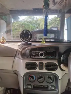 Micro Mpv 2013 Van (Used)