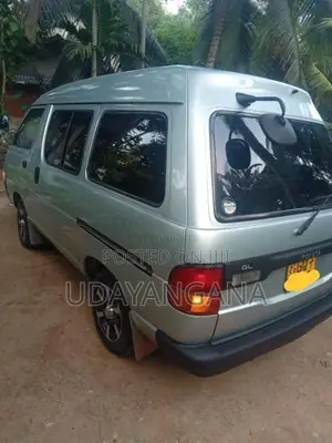 Toyota TownAce 2002 Van (Used)