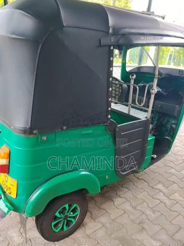 Bajaj 4 Stroke 2012 Three Wheel (Used)
