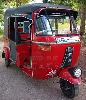 Bajaj 4 Stroke 2008 Three Wheel (Used)