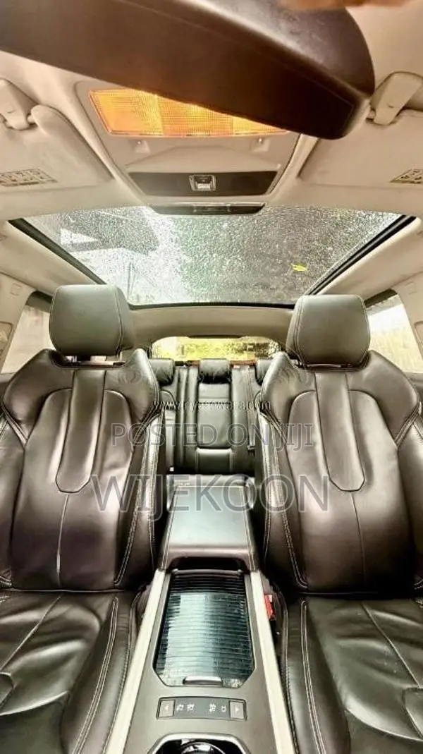Range-Rover Evoque SD4CAB 2013 SUV (Used)
