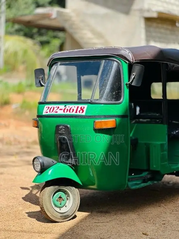 Bajaj 2 stroke 1998 Three Wheel (Used)