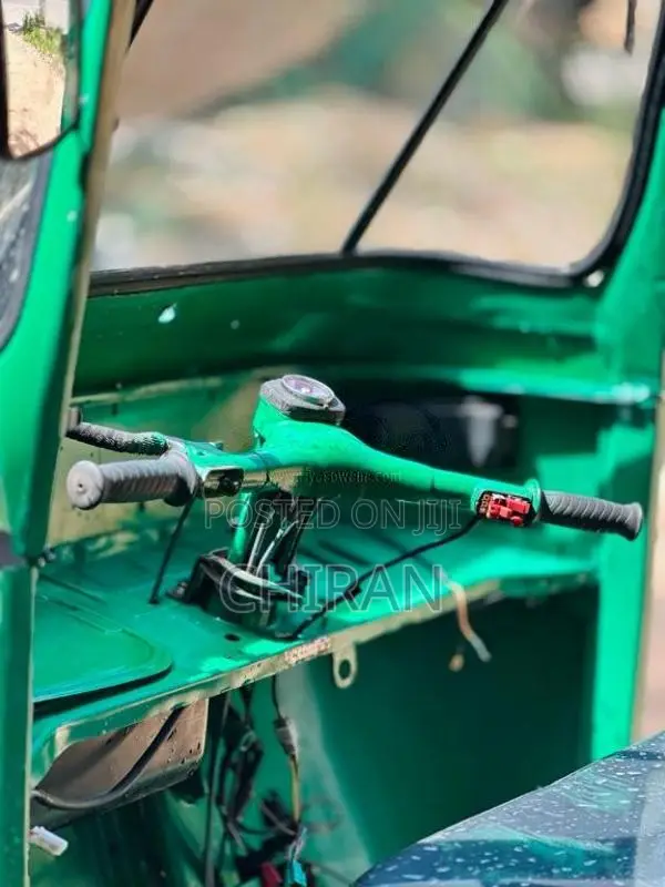 Bajaj 2 stroke 1998 Three Wheel (Used)