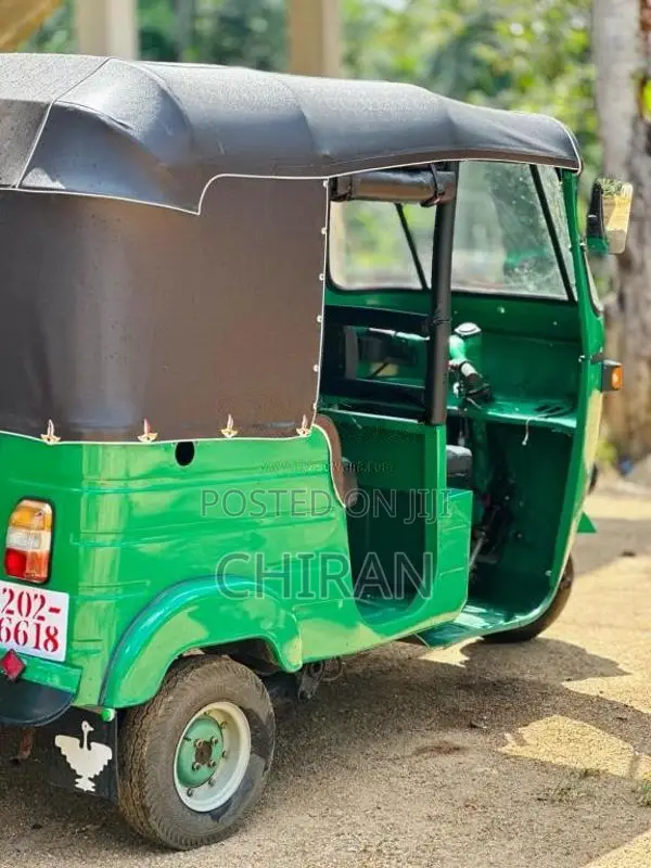 Bajaj 2 stroke 1998 Three Wheel (Used)
